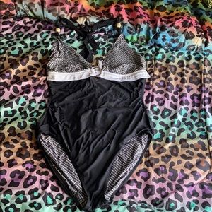 Bathin suit one piece